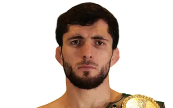 Омаров Ислам фото