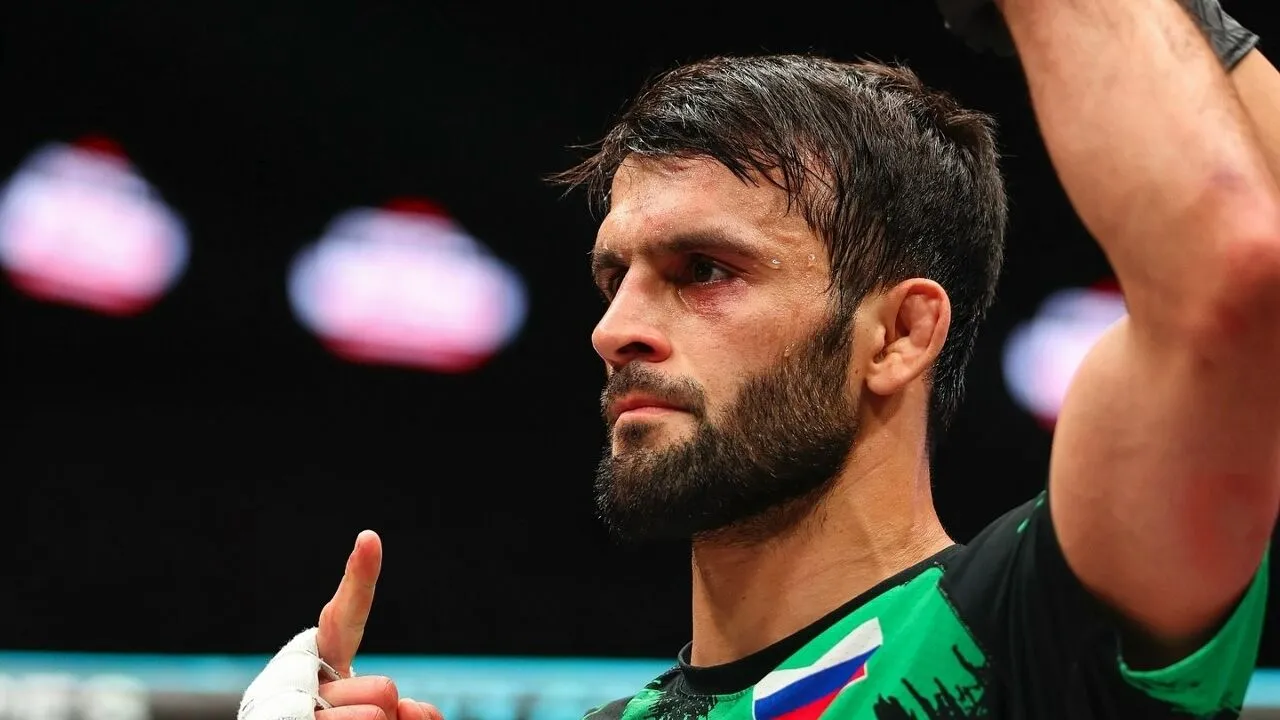 Рабаданов, Магомедов и Билостенный выступят на турнире PFL в США превью