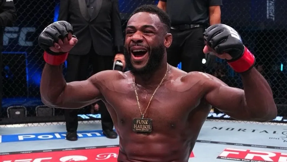 Стерлинг победил Залала и закрыл поражение от Евлоева — на UFC в Лас-Вегасе превью