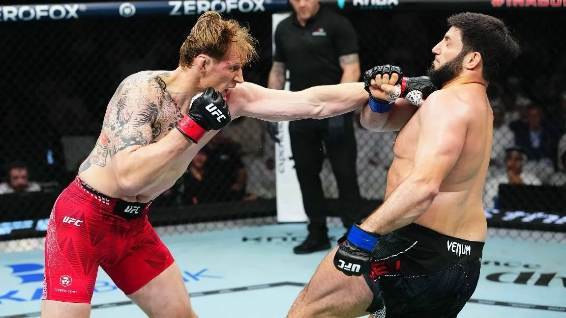 Александр Волков победил Ризвана Куниева на UFC 333 превью