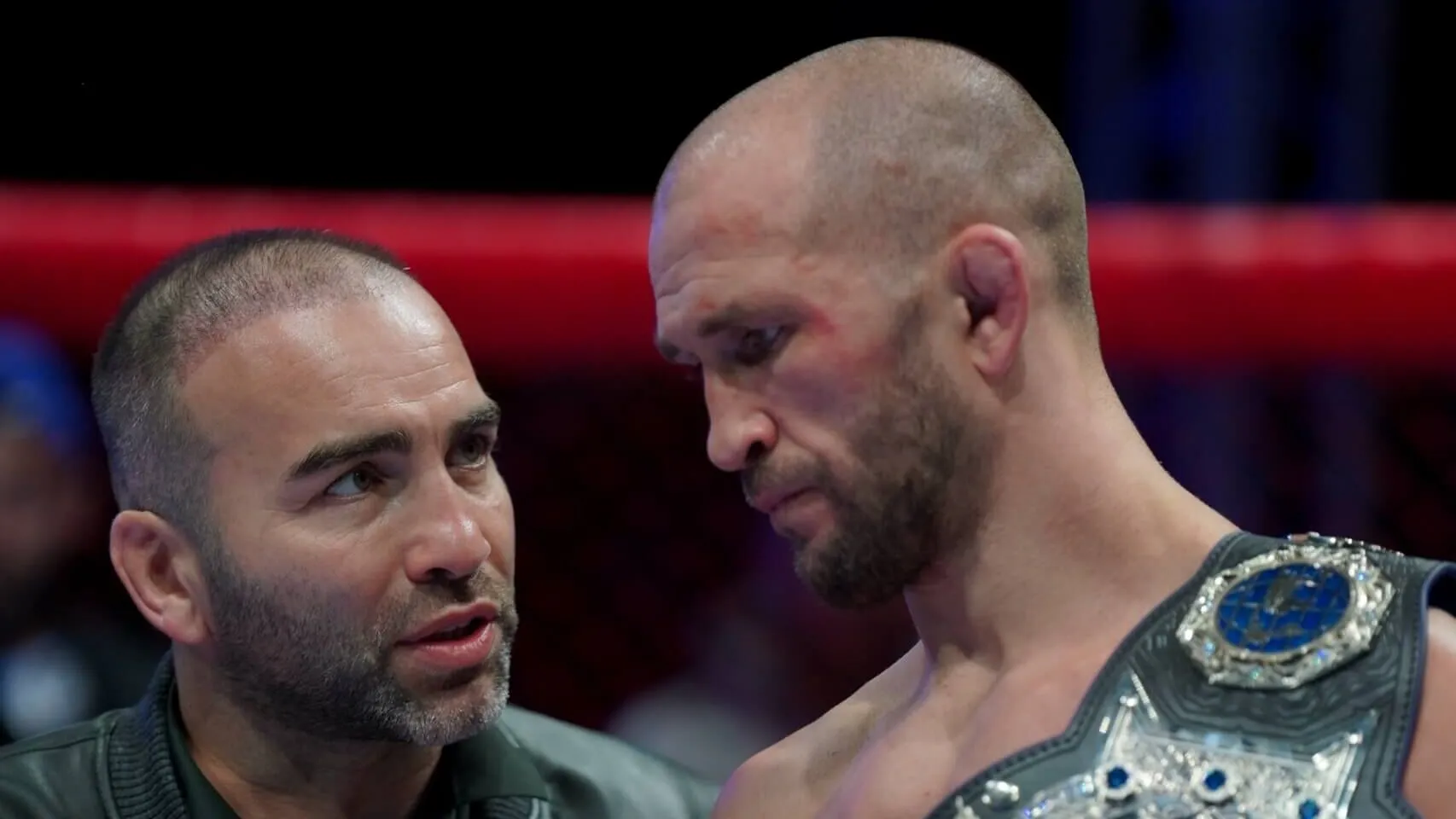 Сарнавский стал двойным чемпионом, Рафиков прошел в полуфинал гран-при Fight Nights превью