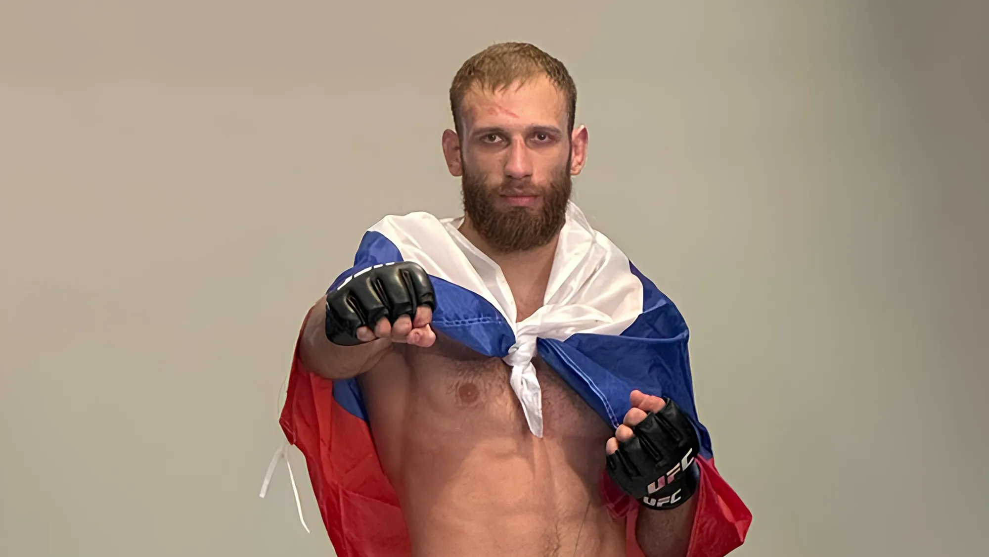 Брат Хабиба, ученик Шлеменко и "Шахтер" из Луганска — за кого болеть на первом турнире UFC в 2025 году превью